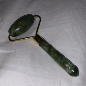 “Jade” facial roller